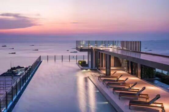 The Base Condo Pattaya Buitenkant foto