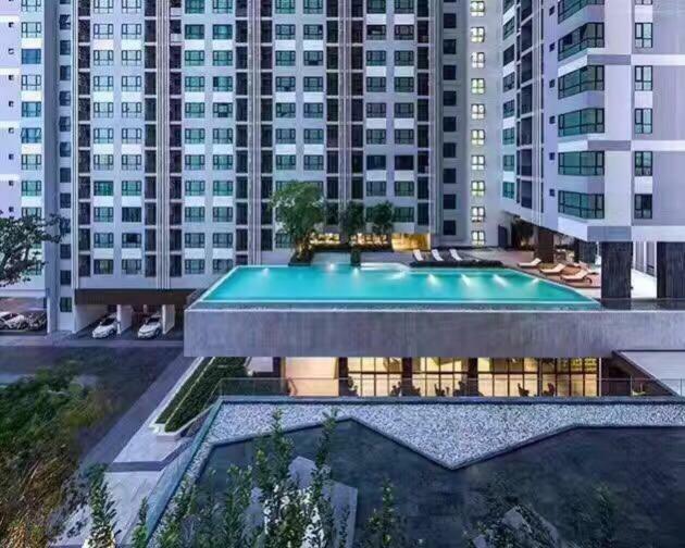 The Base Condo Pattaya Buitenkant foto