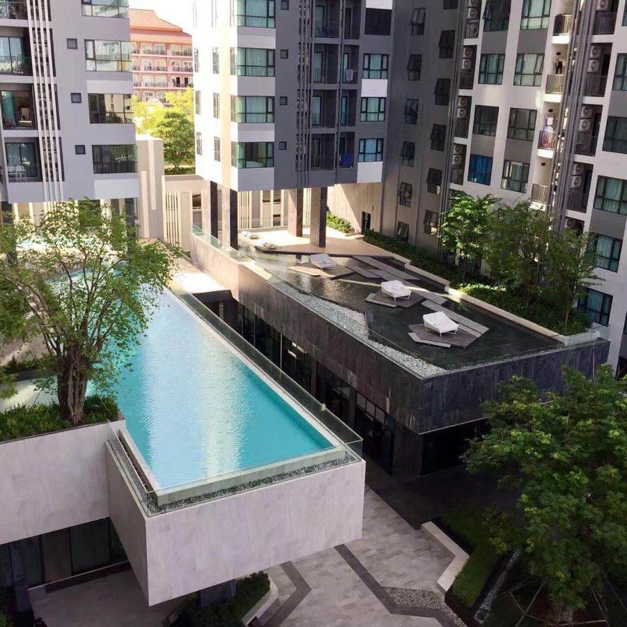 The Base Condo Pattaya Buitenkant foto