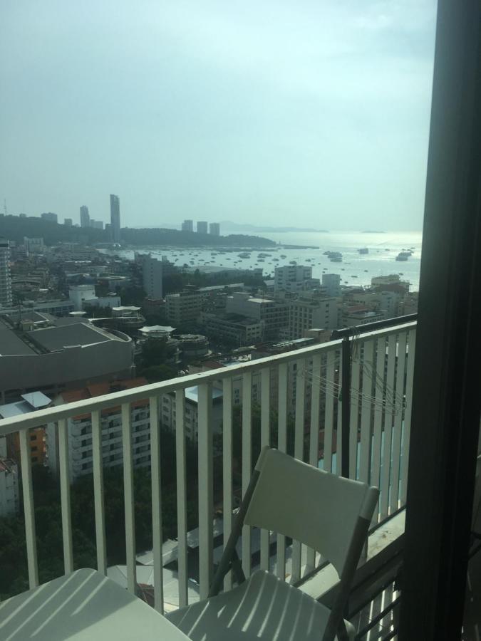 The Base Condo Pattaya Buitenkant foto